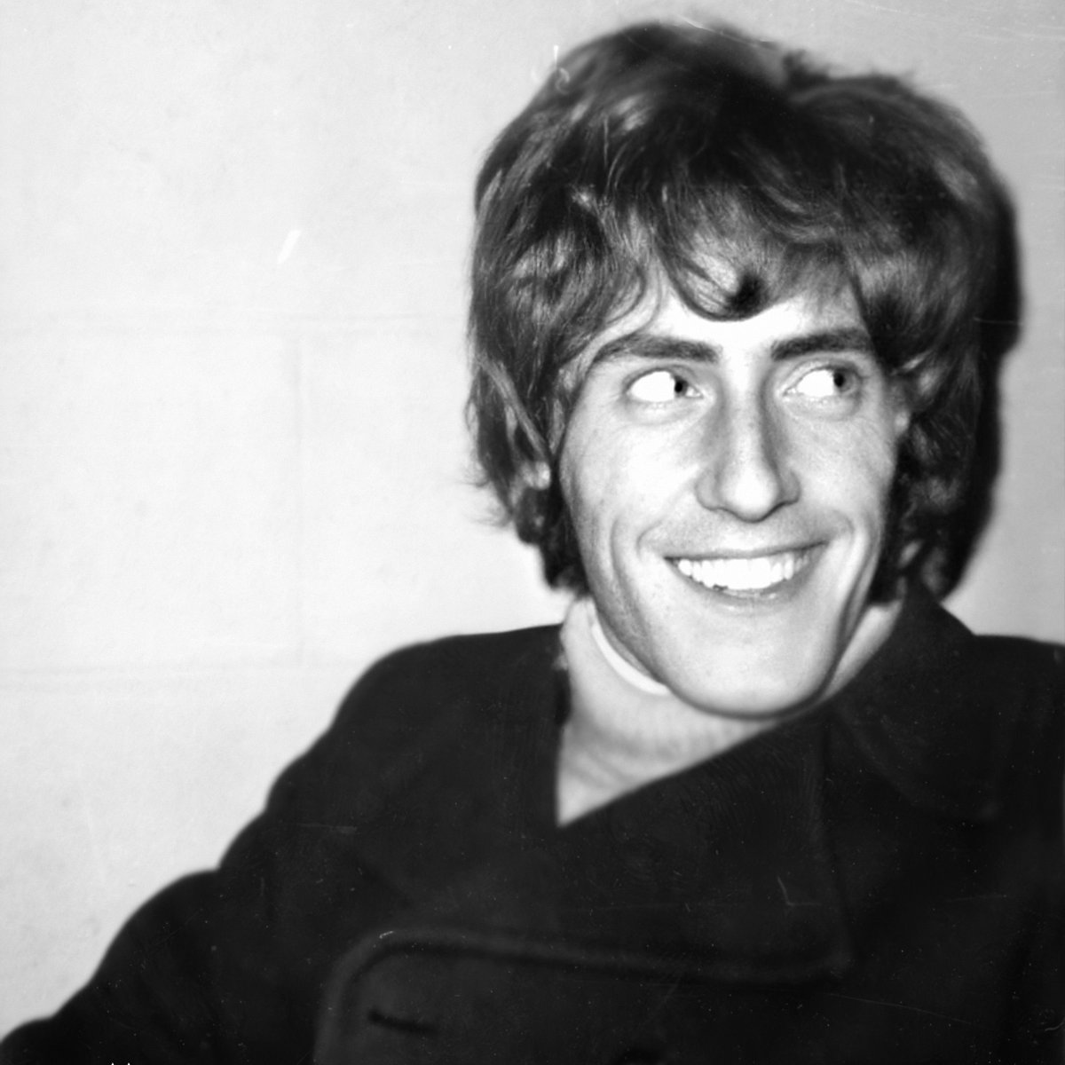 lorealcancer's tweet image. #PeteTownsend #RogerDaltry #TheWho's dressing room "teachers lounge" prior to their performance at Union Catholic High School Gym, Scotch Plains, New Jersey 

 @TheWho Concert: November 29, 1967