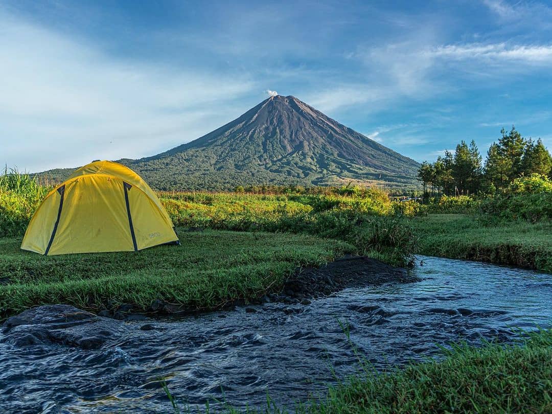 Pagi-pagi ngracun kaum rebahan ah 🤭