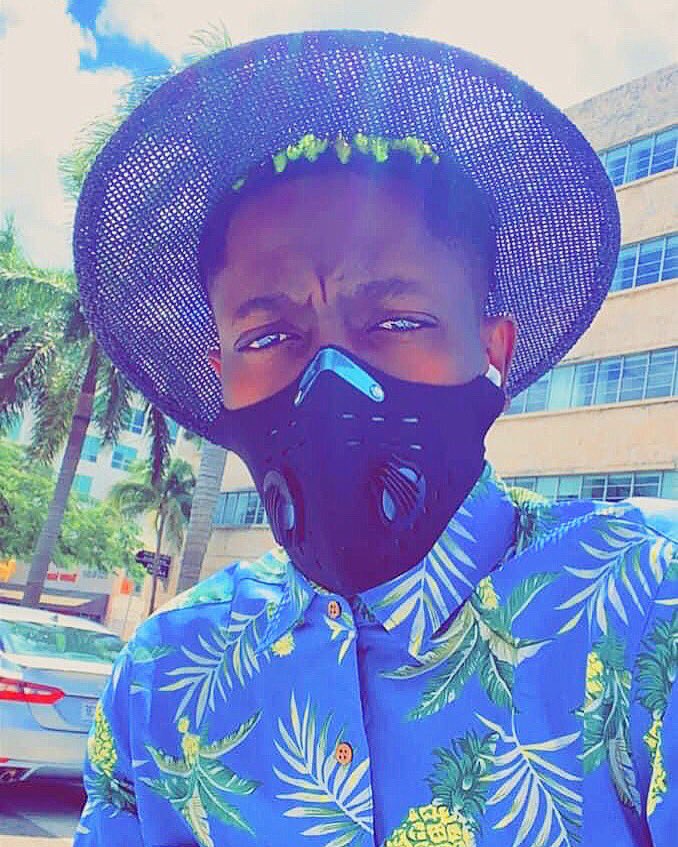 ShattaSZN's tweet photo. I am for the SHATTA MOVEMENT πͺ
I will forever Love, Defend and uphold the Good name of SHATTA WALE with all my might and with all my strength so help me God π
I LOVE YOU @shattawalegh #1DON
KEEP ON MAKING ME AND THE SHATTA MOVEMENT π¬π PROUD
WE LOVE YOU
#SM4LYF #FaPimSo π https://t.co/LWpP7BohQi