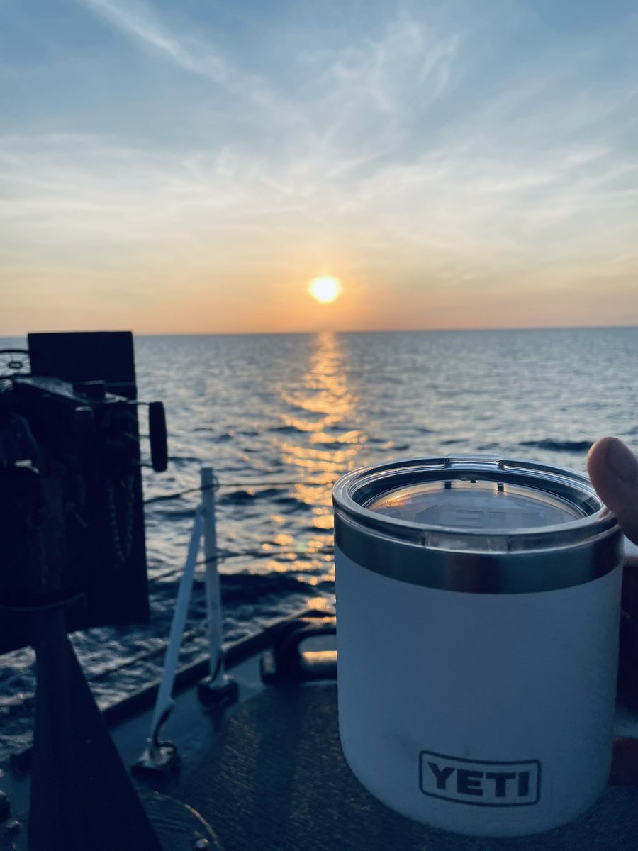 kurtarnold_kurt's tweet photo. Good Morning my 454 followers! Where are you drinking your coffee today? @HMCSNCSMCalgary #coffee #bestpartofwakingup #goodmorning thanks getting me this far on my #roadto500 https://t.co/EqcflSVGK2