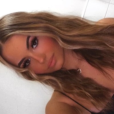 lisac_01's tweet photo. #NewProfilePic https://t.co/pQnzhSXSvP