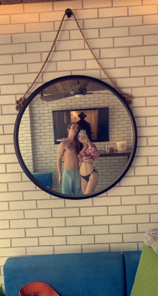 MaddyVrell's tweet photo. Can’t wait to come back in a few months!!!!🥰 https://t.co/Ue9yaHrRK2