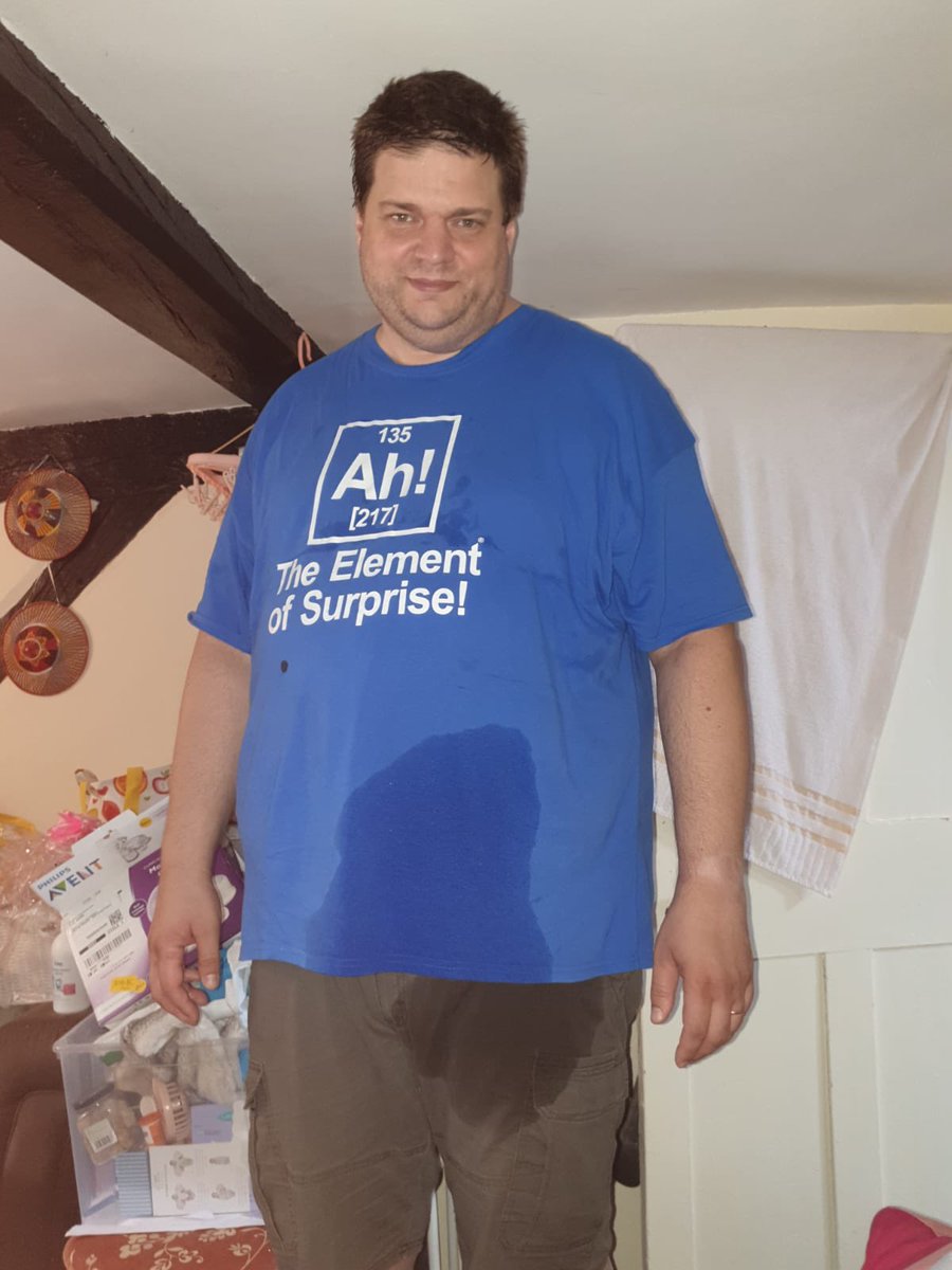 DanielBoos's tweet photo. @RachelRileyRR When the community midwife visited my daughter for her one week check she said I could put her cloths back on. My reply was let her finish her wee first, no need for two pairs of wet trousers. My wife’s respond - laughter and taking a picture. https://t.co/C8xTnEbJo7