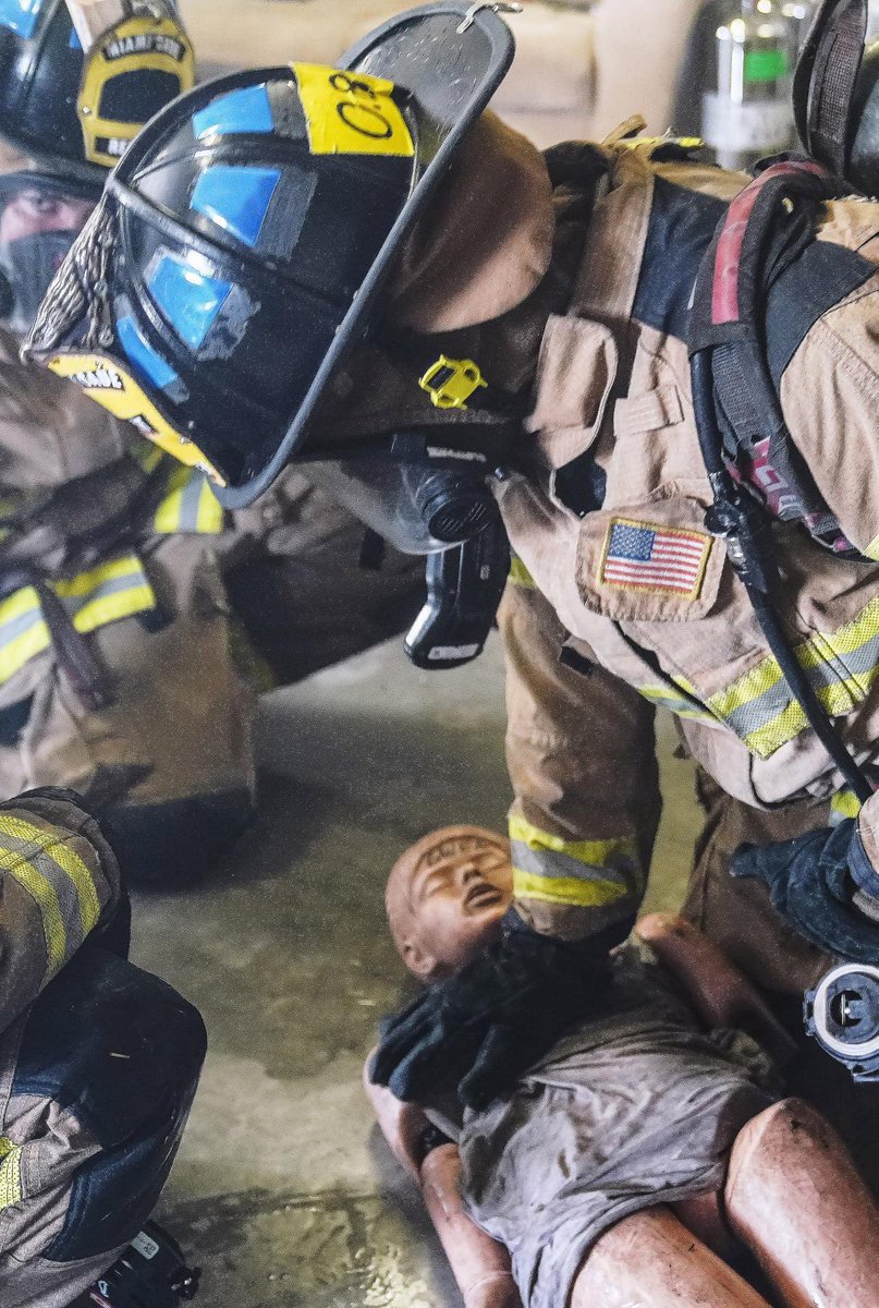 MiamiDadeFire's tweet photo. #MDFRClass146 experienced their first taste of live fire this week at the #MDFR Training Center during a live burn exercise. The 28 recruits, accompanied by their instructors, practiced a scenario involving a fire on the third floor of a high-rise structure. #MDFRTraining https://t.co/vNF0wV3JOA
