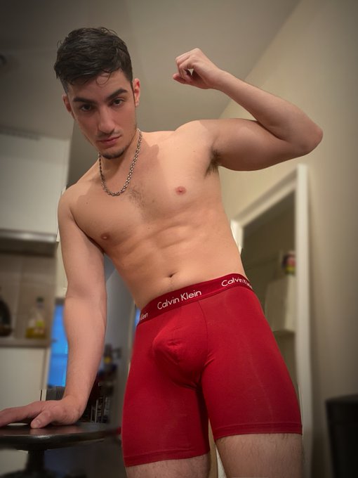 ArabHorny. RebeuHorny  Get my 6$ onlyF. https://t.co/x3BSypmF7Q https://t.co/FMkJGPUezg