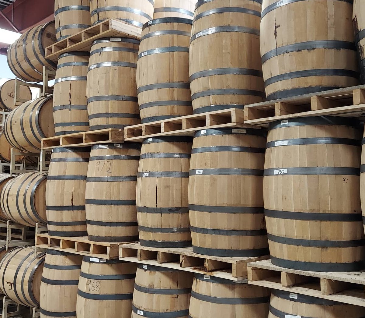 Did a thing today 🥃💙

#grandtraversedistillery #barrelpick #barrelpicks #rye #bourbon #bourbongirl #whiskey #whiskeygirl #whiskeywoman #olegeorge #olegeorgerye