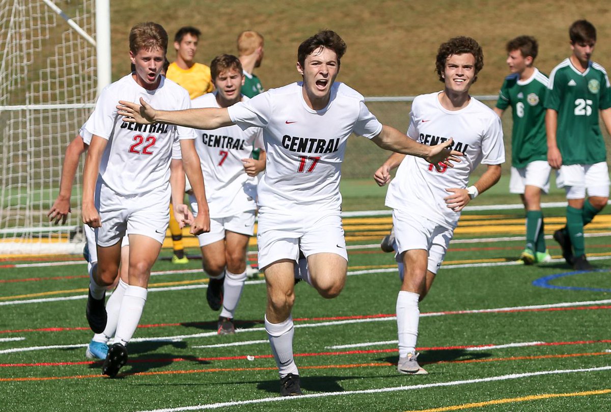 soccersmith2002's tweet photo. Ralph Russo (2021) from Hunterdon Central High School (NJ) commits to Widener University. https://t.co/abazu29EQD via @FieldLevel https://t.co/KXw4dLGcWD