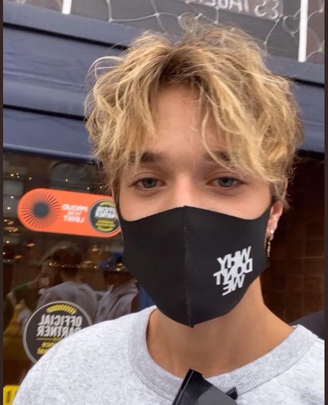 seaveysmic's tweet photo. Happy birthday daniel🎉💙

@SeaveyDaniel https://t.co/Iozp2jzi7h