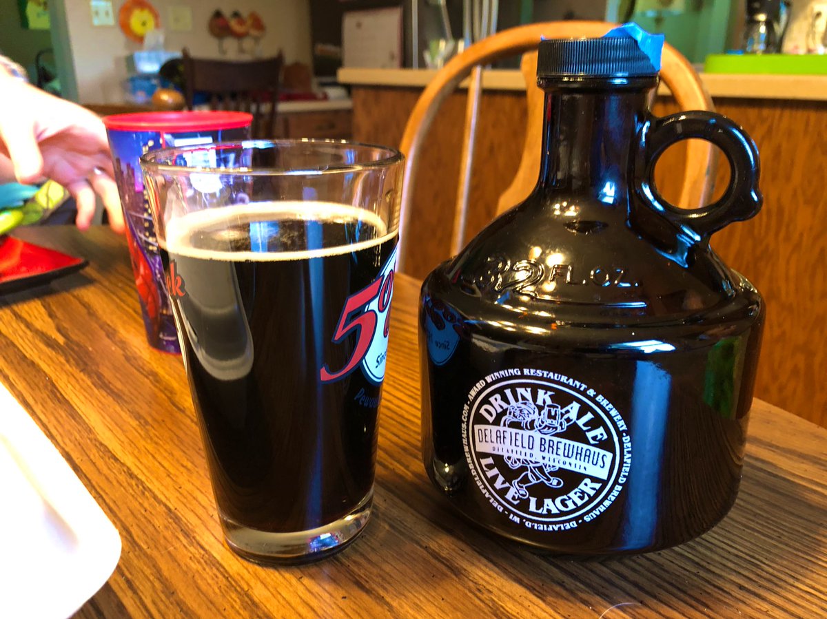 It’s a Throwback... Friday(?), as I’m enjoying one of the first beers that got me into trying craft offerings. The  Pewaukee Porter from <a href="/Delf_Brewhaus/">Delafield Brewhaus</a> was, is and always be a favorite of mine. Happy Friday, friends. Celebrate accordingly.