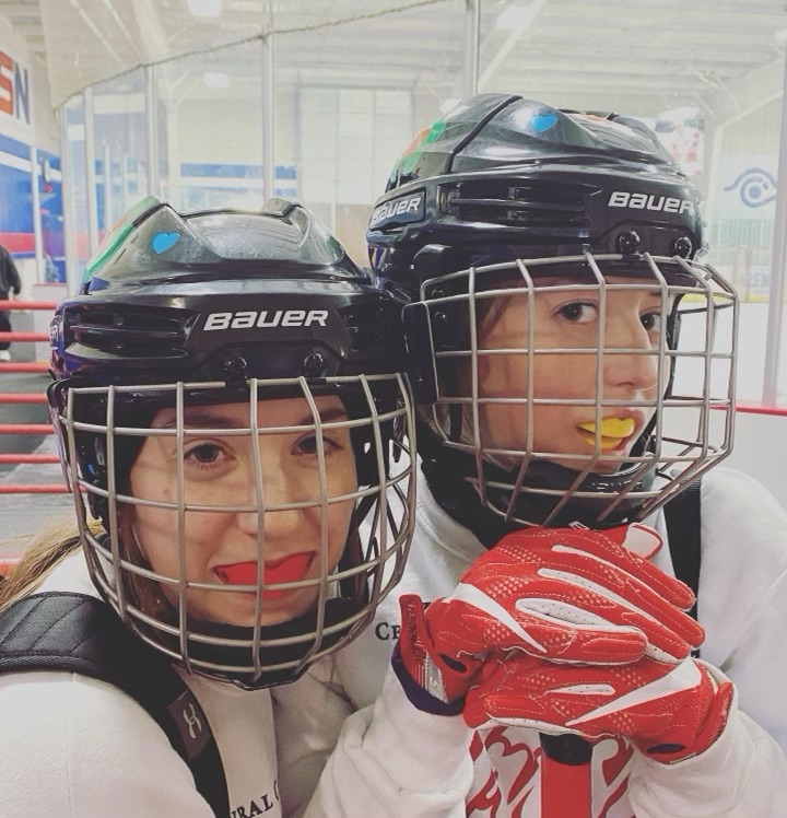 centralcatholic's tweet photo. ☘️👏 Kudos to our broomball team, Irish Ice, for putting blue hearts on their helmets in recognition of World Autism Awareness Day &amp; dedicating today's games to their teammates autistic brother. #CentralToLife l #CentralToFamily l #CentralToAthletics ☘️👏 https://t.co/THvlr7LrxR