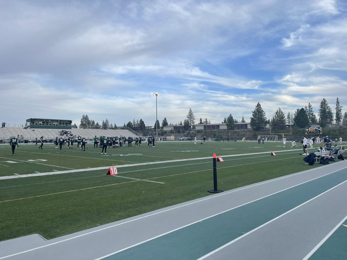 MaxGoldwasser's tweet image. Bend @ Summit should be a fun one #TheBigPlayback