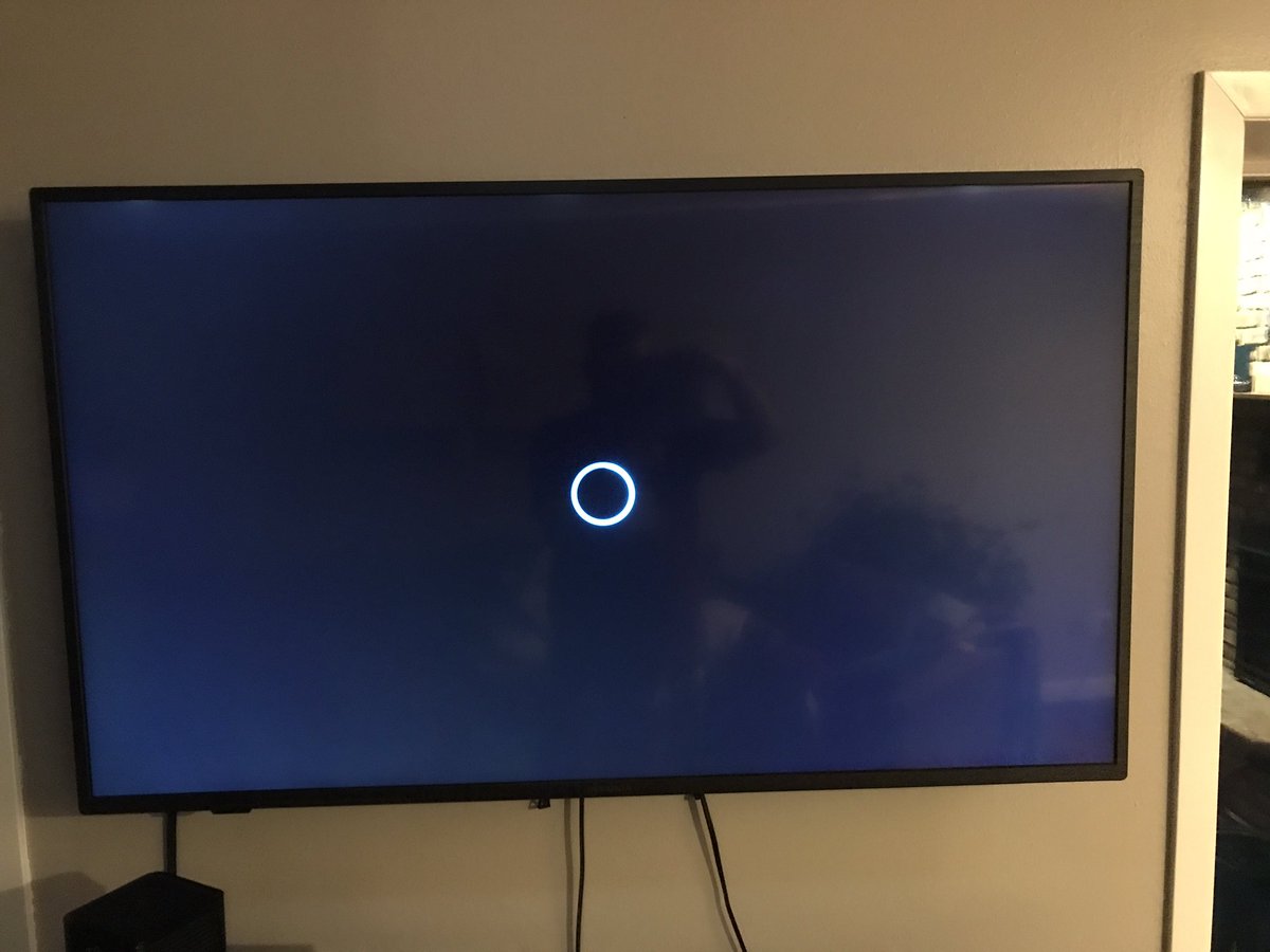 jlysne's tweet photo. @AmazonHelp Everything is fine on the app till I try to play a movie, then just a black screen with the blue spinning circle. https://t.co/E1skMqMNNN