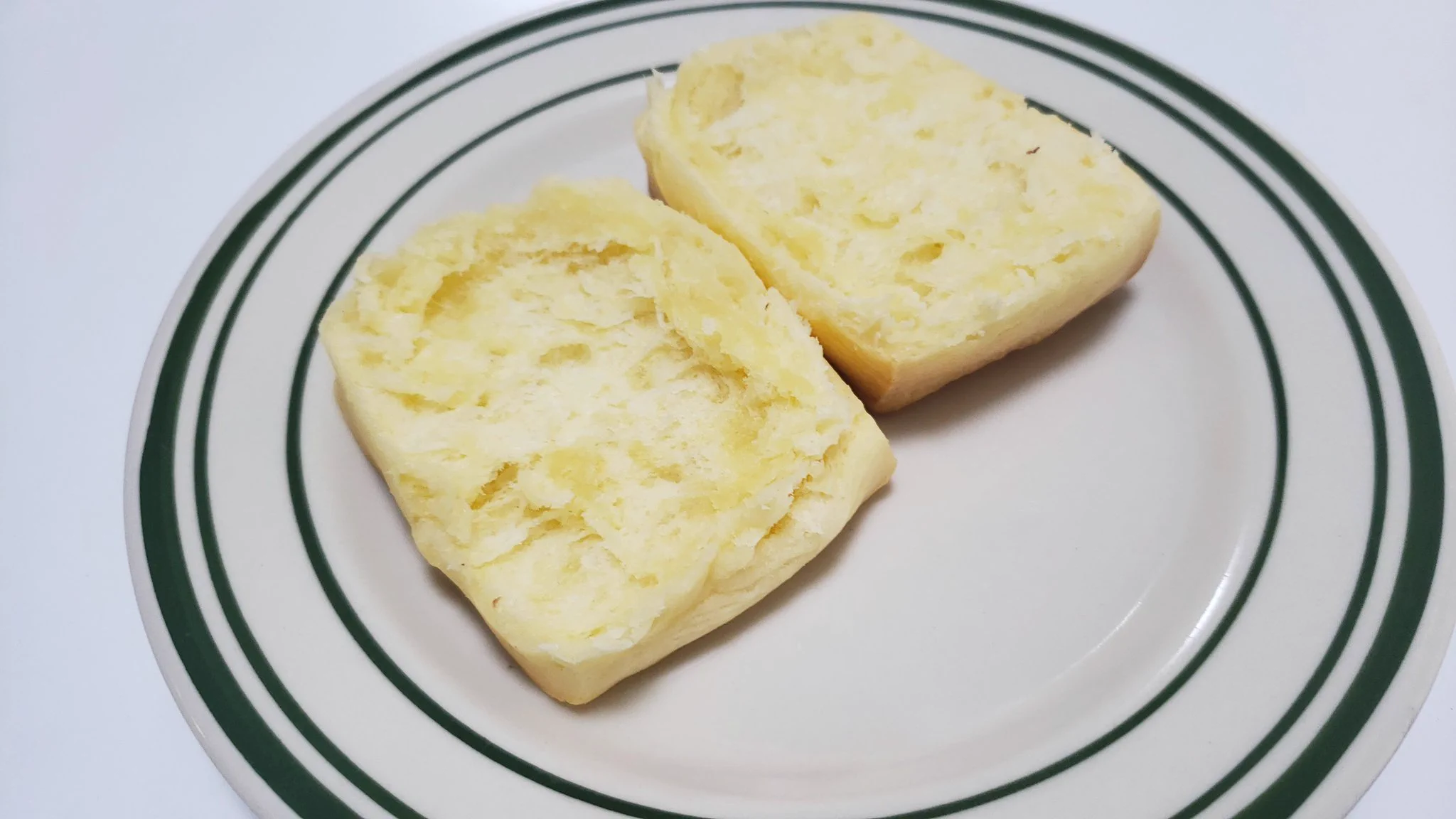 簡単なのにめちゃくちゃ美味しい？！セブンイレブンで買えるもので作る絶品スイーツ！
