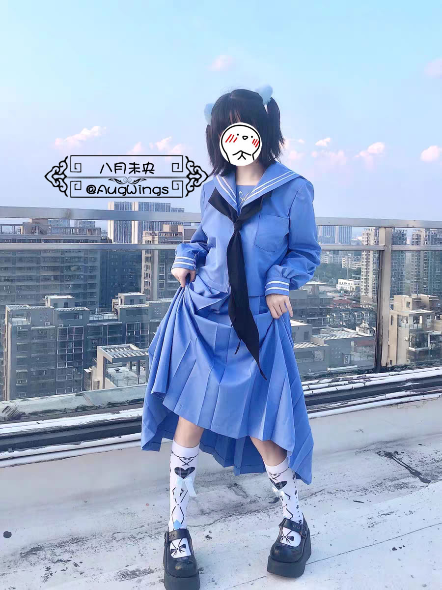 AugWings's tweet photo. 这个小姐姐是03年的，还在上高中，���的也是非常可爱呢。为了保护小姐姐的个人隐私，打了个小小的马赛克，这也是迫不得已。最后，想要这双袜子的可以私信哦 #原味 #袜子 #恋物 https://t.co/oILbdg4Rvl