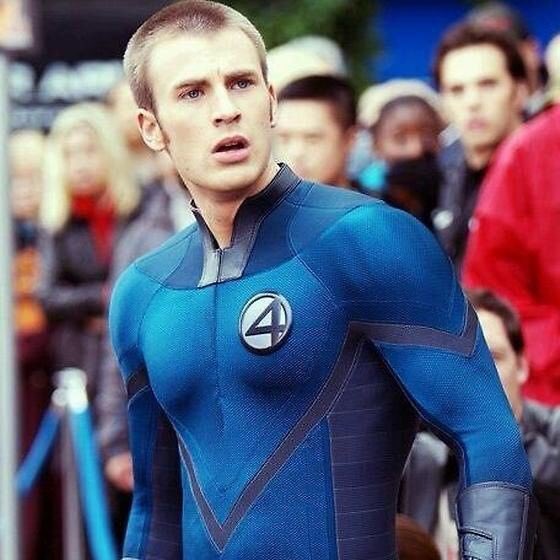 Mcu Fan Life Marvelブログ Tk V Twitter Mcu小ネタ 147 キャプテン アメリカ を演じたクリス エヴァンス 彼は映画 ファンタスティック フォー やその続編 Ff 銀河の危機 でヒューマン トーチ ジョニー ストーム を演じていた ちなみに