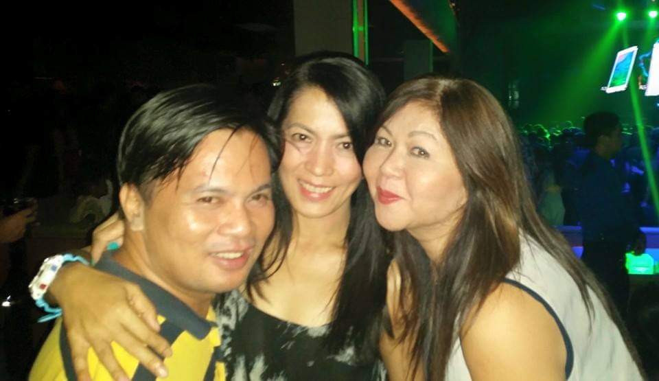 IAm_Baneng's tweet photo. Gimik days in BGC. Kaka miss
#ValkyrieClub
#tb
@ApatheticDame @boykape @HuguterangPinay @Battousai0522 @tatsski @ForDLVofCountry @eyeefare @GratumTwit @AngEL_Lavign @MMajaBlanca @ArcherQueen27 @kitsuneMaisonn @GoldDaMandayass @YanMarcelo15 @GonzagaKii https://t.co/V53fa2Frwd