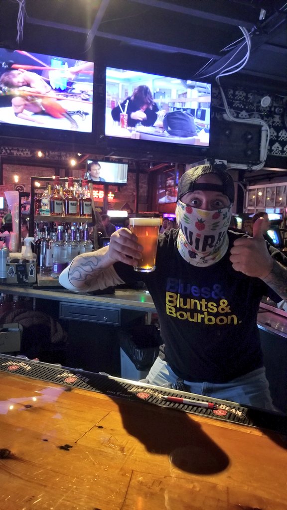 Joel311Bandit's tweet photo. @Boulevard_Beer I can't even begin to explain to you guys how big of a smile this has given me. Just grabbin a KC Pilsner from one of @updownkc best @jasonramos81. Another Friday night keepin it safe. Of course watchin some @WWE ๐๐ป #updownkc https://t.co/4CtudJXpSo