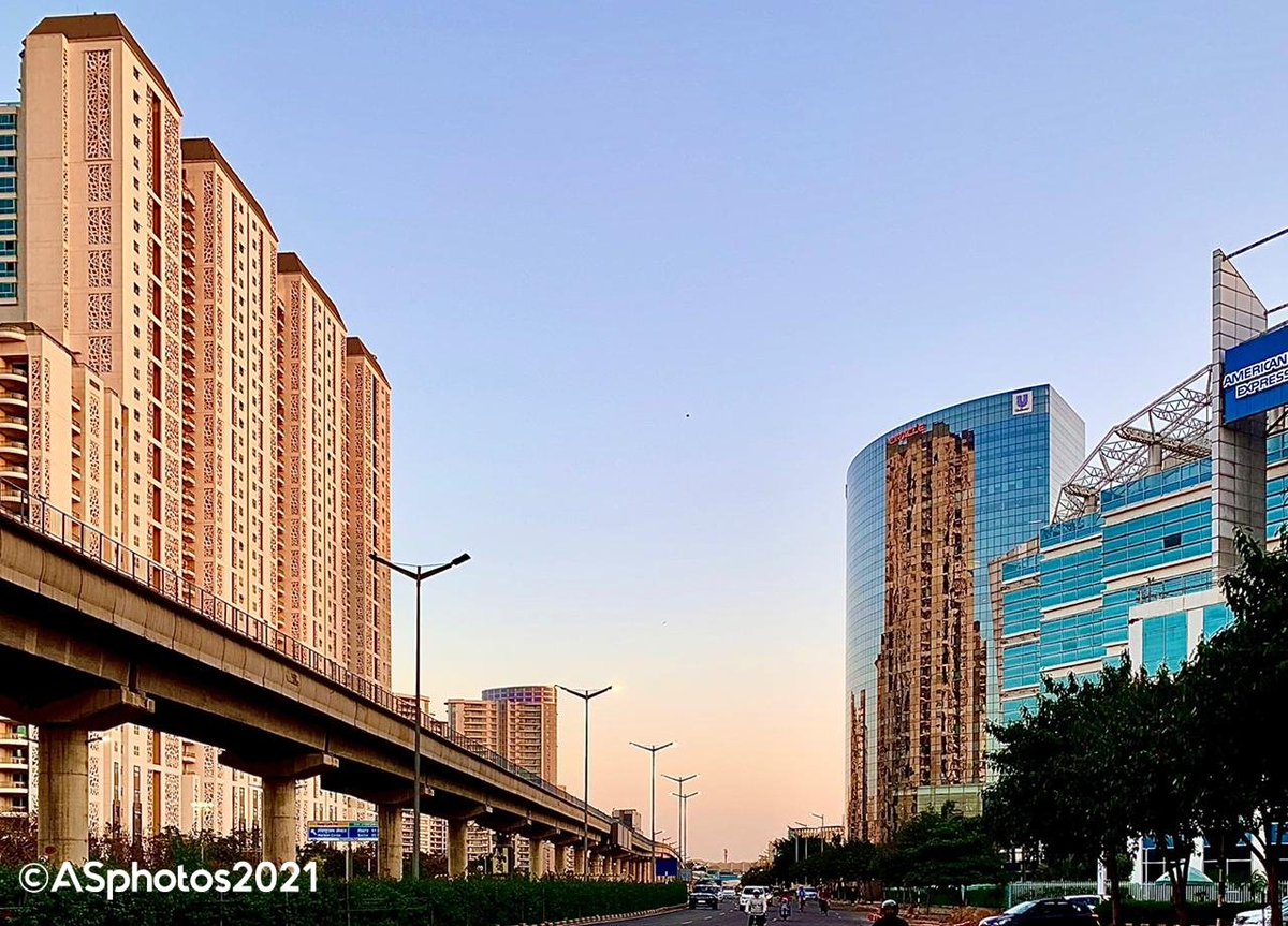360Degrees17's tweet photo. Beauty in Urban concrete!
@NatGeo #architecture #beauty #design #buildinginpublic #BuildingArts #Gurgaon @swaps_24 https://t.co/JE80Oz9BN5