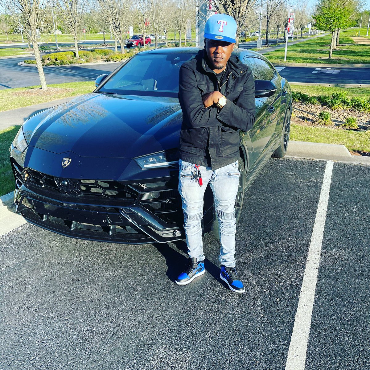 BSupreme985's tweet image. 