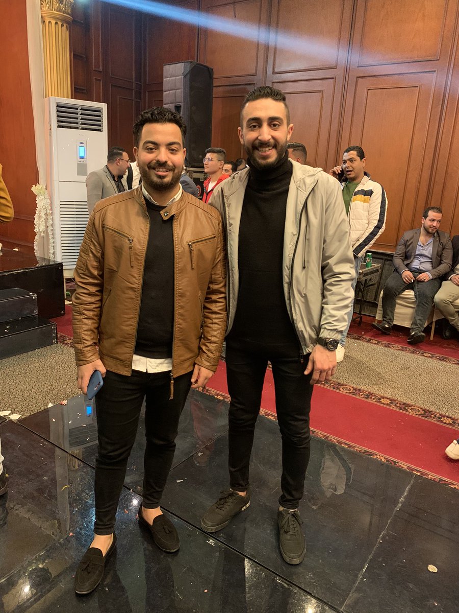 Fathy42252147's tweet photo. 😎🖤 https://t.co/FKKUyJE1VR