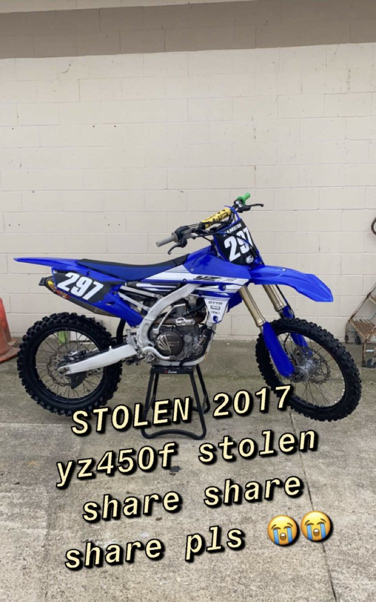 calli_hamilton's tweet photo. ‼️STOLEN‼️ New Haven, Ky area on March 31!! Keep your eyes open, let’s find the two boys who did this!!! https://t.co/BnfGSIZkvn