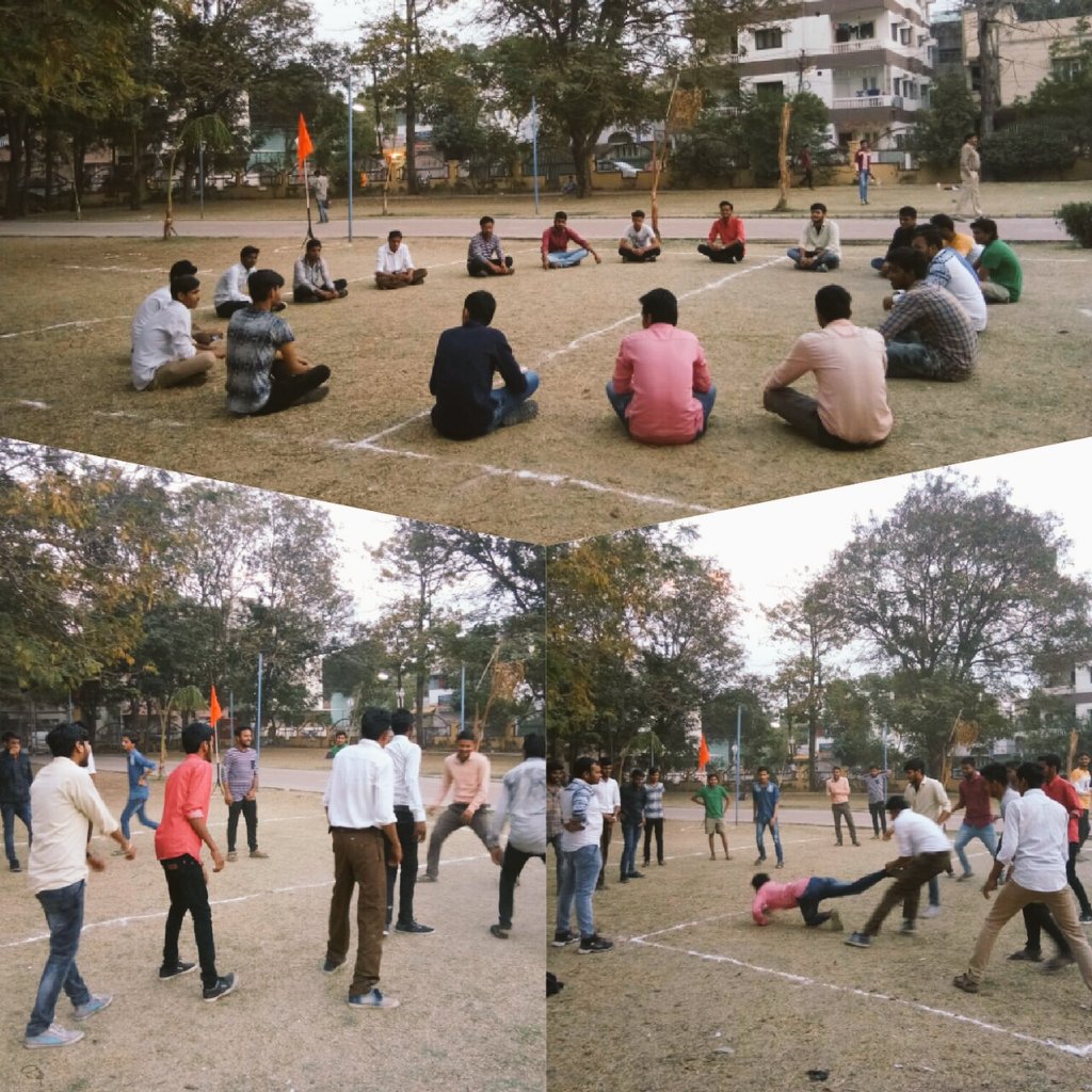 Ankit2140's tweet photo. #आरएसएस_देश_की_शान 
ले चले हम राष्ट्र नौका को भंवर से पार कर
केसरी बाना सजायें वीर का श्रृंगार कर ॥ https://t.co/yWgCQgR3OF