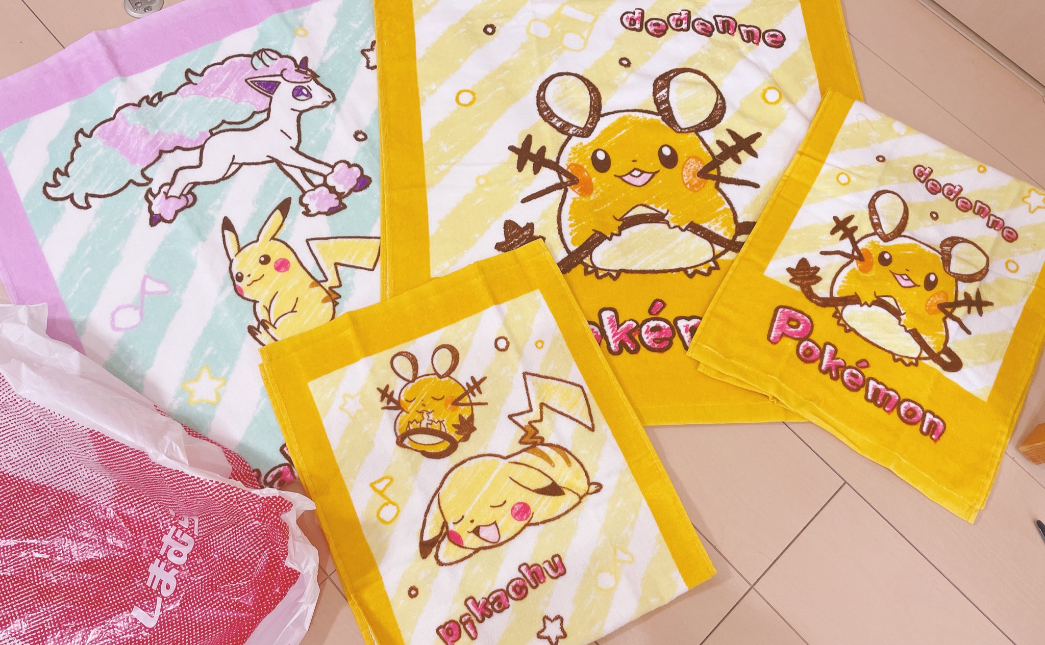 Jimaco 最メガ7周年 しまむらにバスタオル買いに行ったらポケモン のたくさん売っててデデンネが デデンネがいたの見てッ フェイスタオルは2枚セット ガラポニも買っちゃった Jimaco 最メガ7周年 しまむらにバスタオル買いに行ったらポケモン のたくさん売っててデデンネが デデンネがいたの見てッ フェイスタオルは2枚セット ガラポニも買っちゃった
