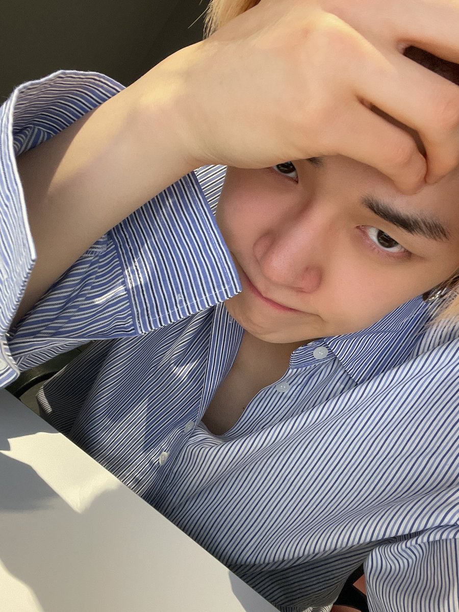 517. 연준이는 가슴팍에 점이 있다.