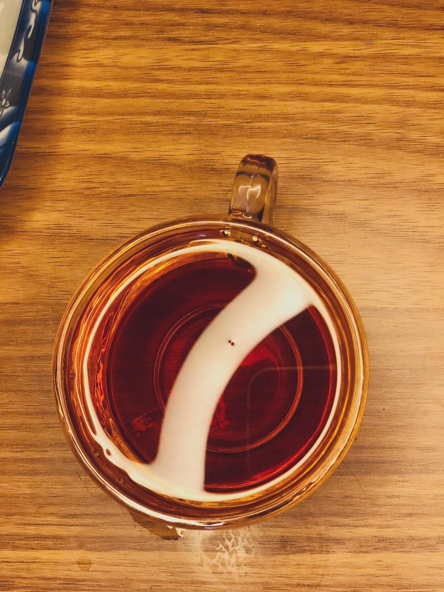 ttea_8's tweet photo. مساء الخير 🙋🏽‍♀️
تخيلو اني منزلتها الصباح 💔
صورته ونسيته #شاي https://t.co/0FwsS5Namk
