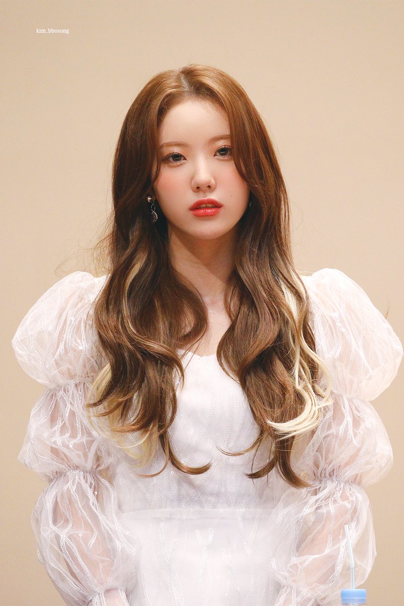 #.

definisi makin hari, makin cinta sama chara sendiri. 🥺❤