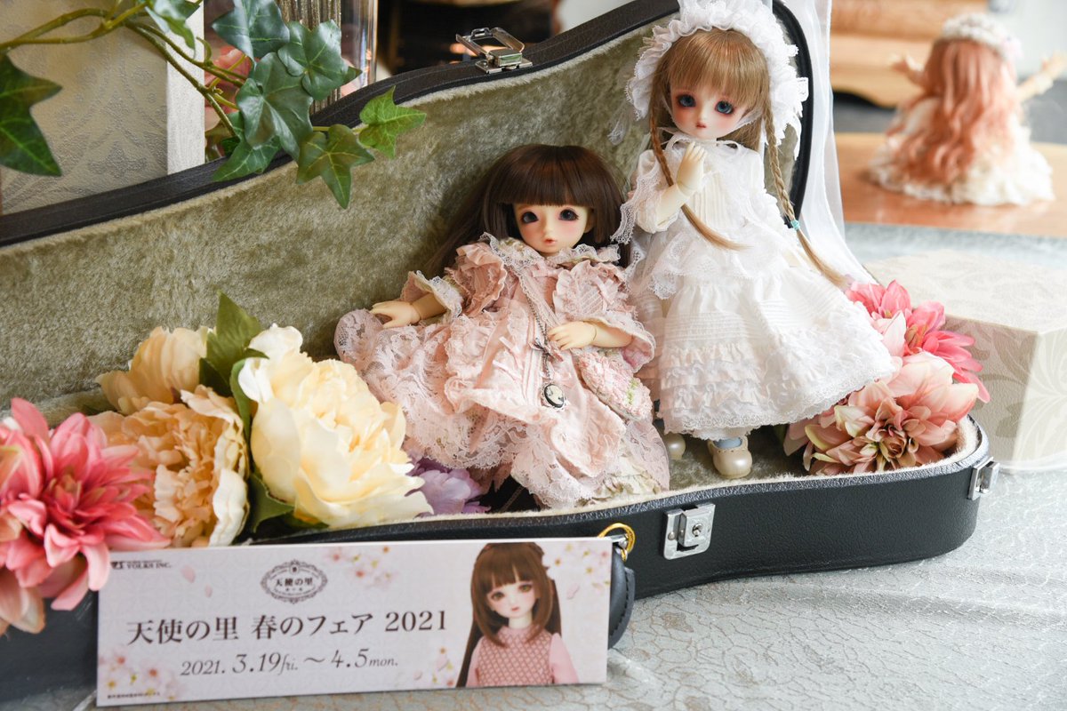 dolls_riz's tweet photo. 金曜日は天使の里に行ってきました☺️
まこちゃんとルルーちゃん連れて行きました(*´ω｀*)
相方の子も一緒に籠に入れて連れてきたので帰りに一緒にお庭で集合写真✨
#幼SD #幼SDまこ #幼SDルルー #スーパードルフィー #天使の里 https://t.co/zj3k4EOd7c