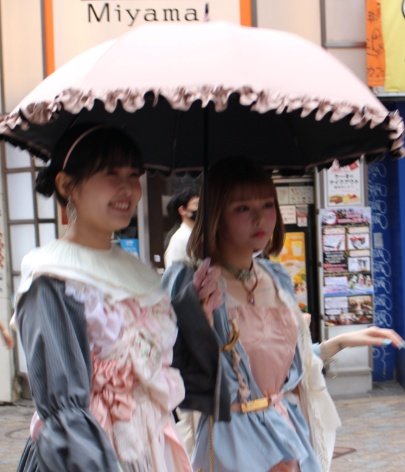 頓痴気さきな