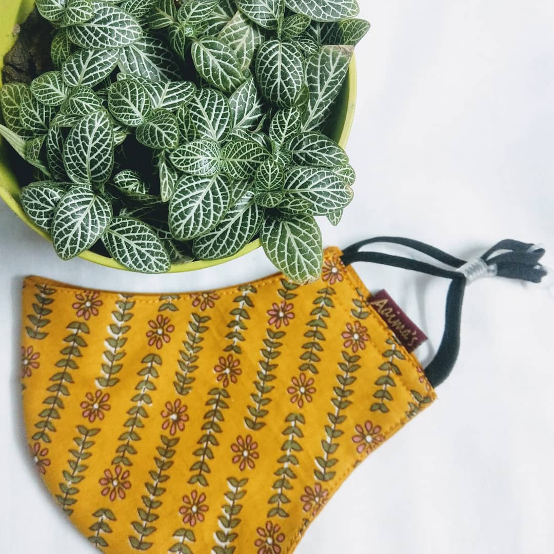 AaimaLove's tweet photo. Any #facemask is better than no face mask at all, but that doesn’t mean every #mask is equally effective at protecting against the virus behind #COVID19. #Aaima is known for pure cotton, 3layers & best fit with adjustable loops #handmademask
#WearAMask https://t.co/pKRp5o5AFt