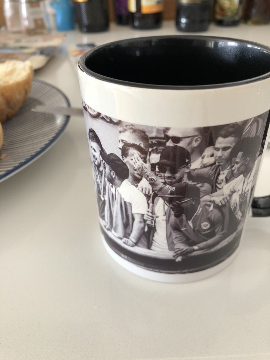 KolbMick's tweet photo. @Eintracht 👋 https://t.co/XBFkFagtLg