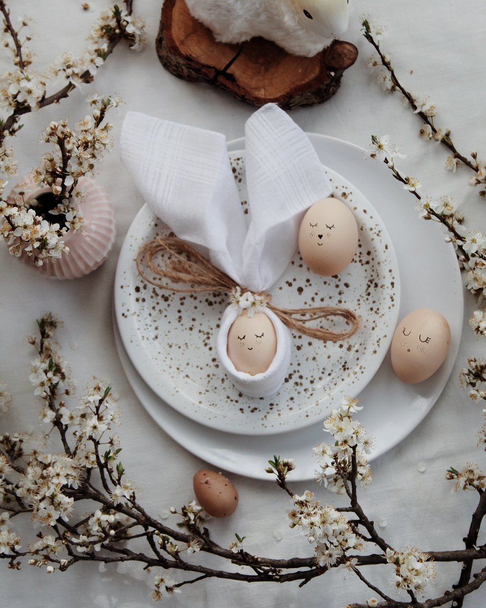 Bona Setmana Santa amb #Cava 🍾 amb la teva bombolla d'éssers estimats 🌹❤️