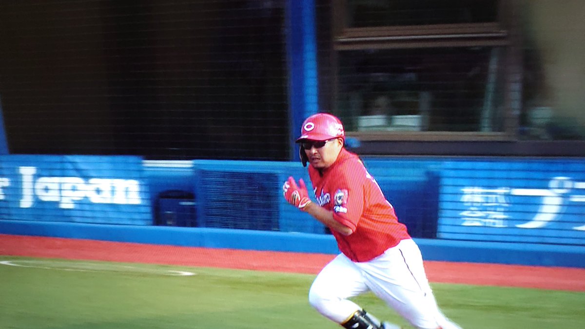 O Xrhsths Taku Sto Twitter Dena3 7広島 九里の調子が悪い感じに見えたが 6回3失点と試合を作ってくれたのはokだな 打線はhr3本 安部 菊池 坂倉ナイスでした 坂倉は自身初のグランドスラム リードも見事でした 明日もこの勢いで こいほー 広島優勝