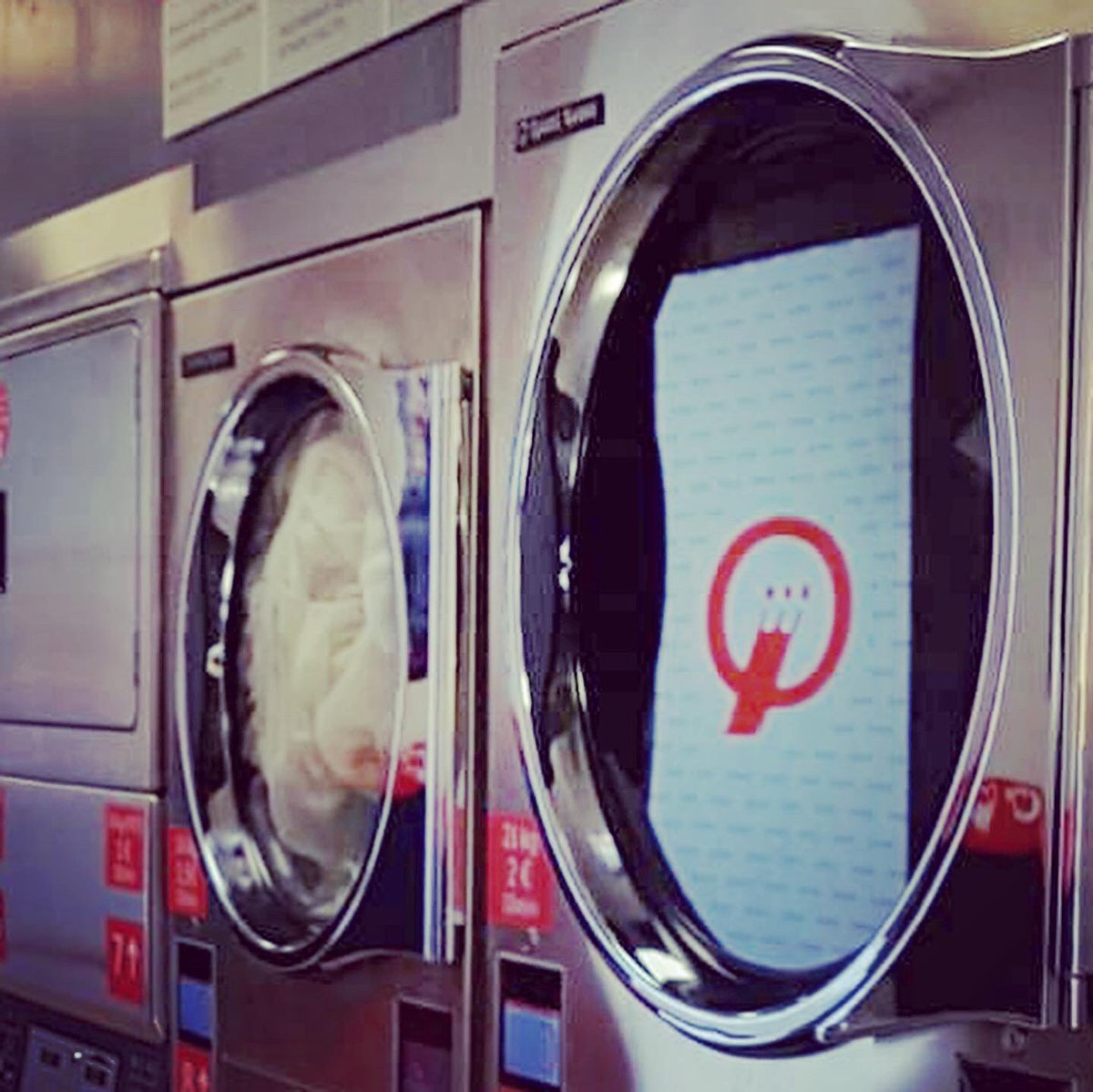 andrewfunkspain's tweet photo. Cada 10€ asegura 2 semanas de ropa limpia para 1 persona sin hogar dándolo todo para conseguir trabajo y ser un ciudadano activo 🤗

✅Dona para ayudarles con los servicios de lavandaria hoy para q puedan pagarlo ellos mismos dentro de los próximos meses! https://t.co/OxcYvYDBYE https://t.co/osLZ8GcDFo