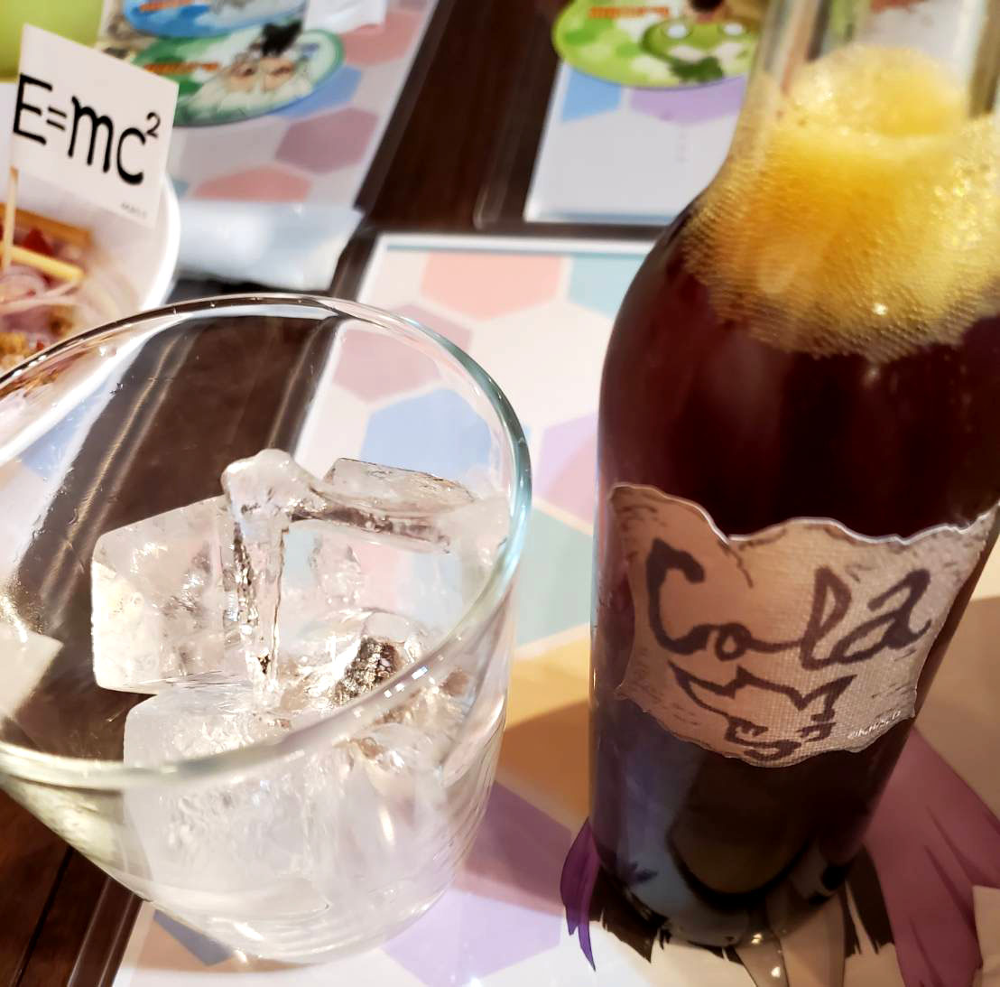 Dr Stoneコラボカフェに行ってきたー 猫じゃらしラーメンやら千空コーラやら ちゃんと