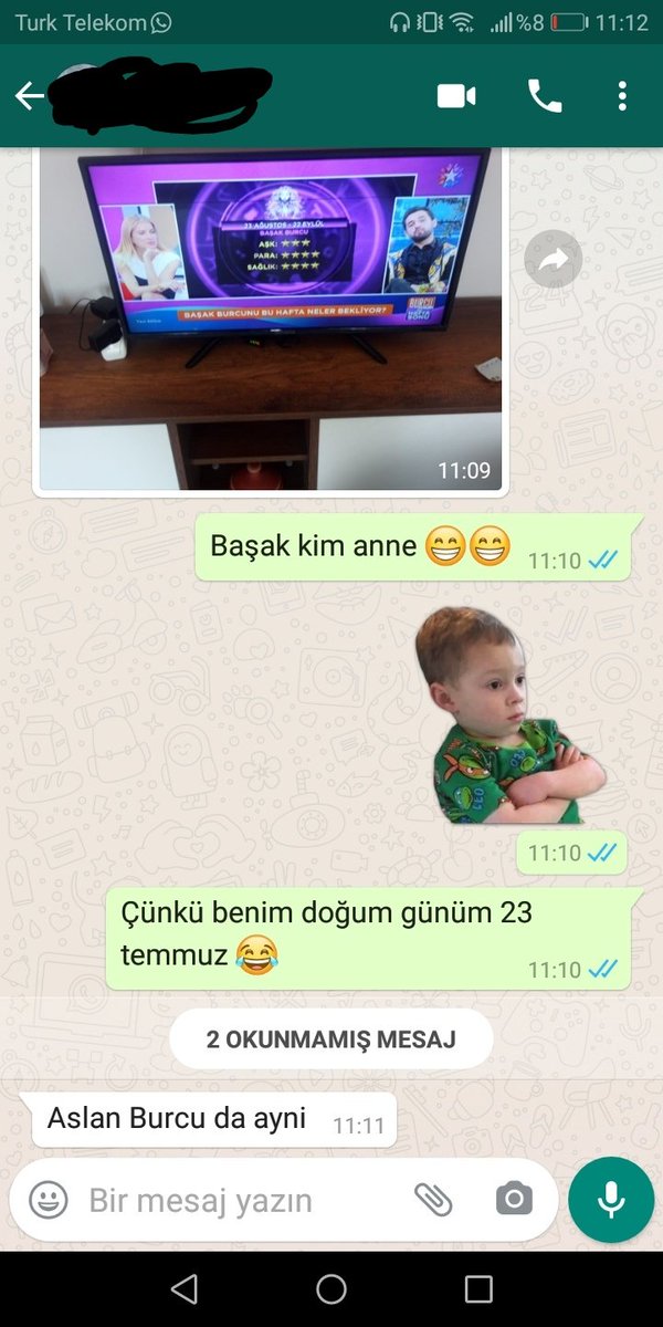 Sabah 7.44 te öğlen oldu diye beni uyandıran, kalktı kalkalı huncarca çalıştıran annemin yan odada yaptığım kahveleri içip TV izlerken çamaşır suyuyla orayı burayı silen  bana attığı mesaja bakın . Doğurduğun çocugu da bilirsin ama😈 neyim ben üvey evlatsu mu🤕😁 #anneterörü