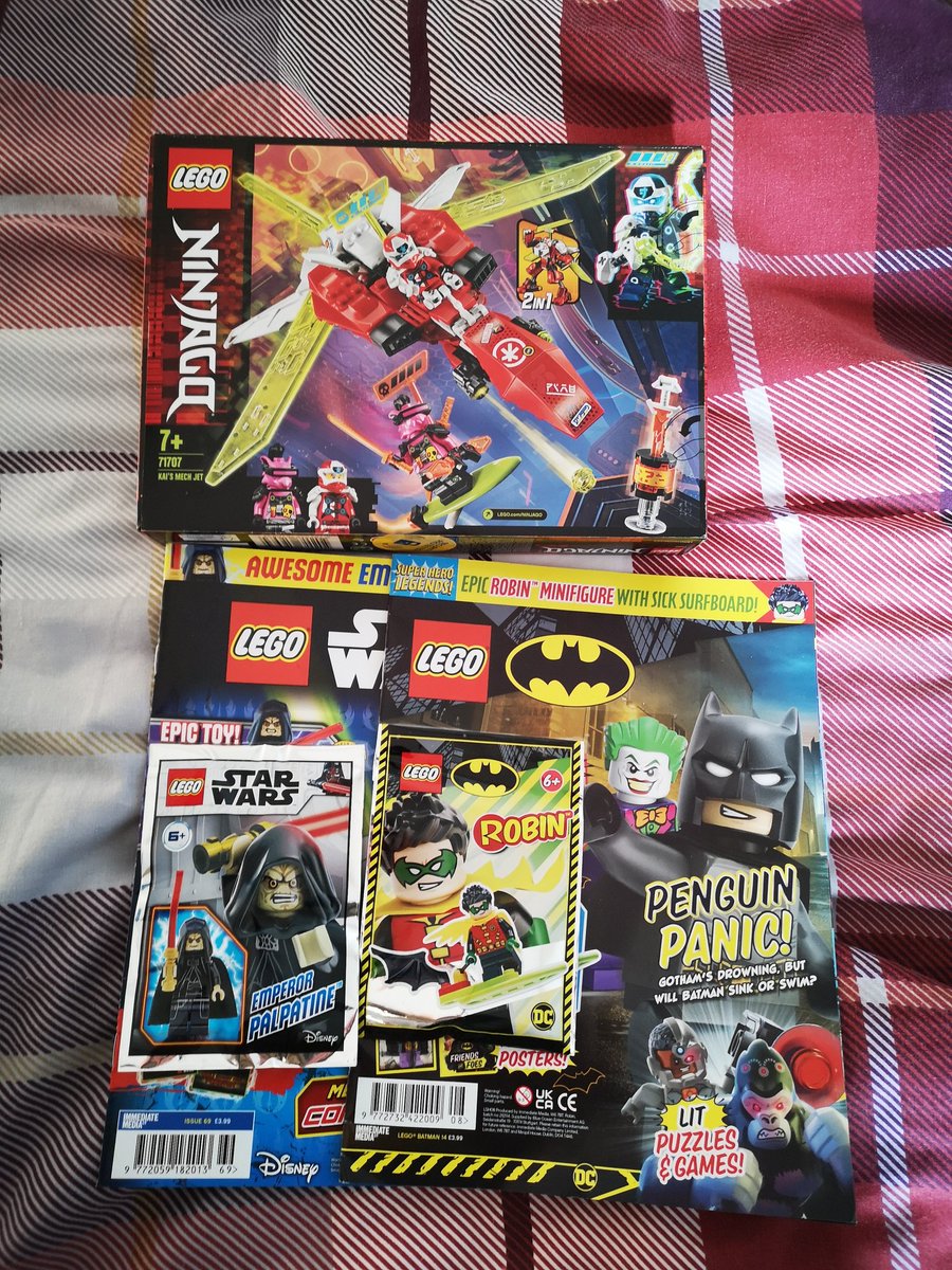 Just got this lot today, if you want some cheap lego sets Sainsbury's has a bit of a clearance on 👍