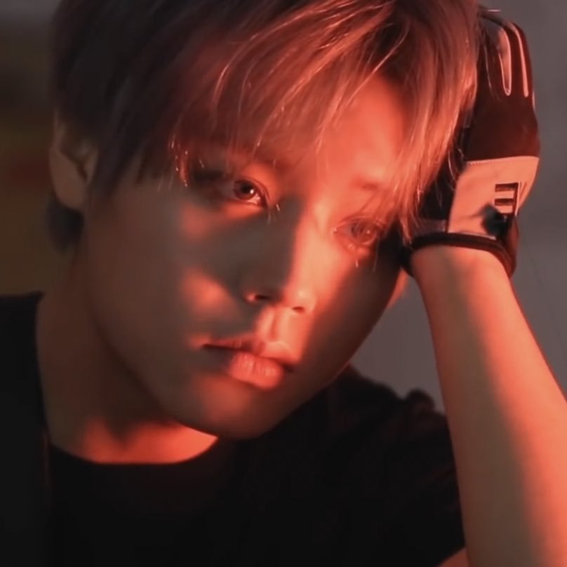 assassinjihoon's tweet photo. Warm Tones of Park Jihoon 🔥
#박지훈 https://t.co/0UYb0PLgy9