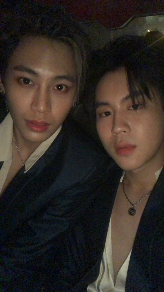 โมโน่ tweet media