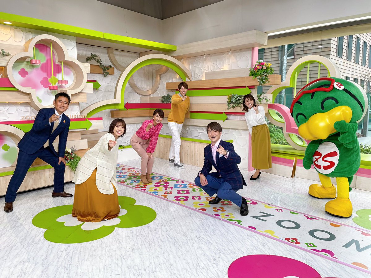 久野静香 日本テレビアナウンサー 4月からズムサタのニュースを担当することになりました 数年前担当していたのですが アットホームな暖かい雰囲気は健在 終わりに新たなズムサタアナウンサーで 写真を撮っていたら いつのまにか集合写真に お天気 久野静香 日本テレビアナウンサー 4月からズムサタのニュースを担当することになりました 数年前担当していたのですが アットホームな暖かい雰囲気は健在 終わりに新たなズムサタアナウンサーで 写真を撮っていたら いつのまにか集合写真に お天気