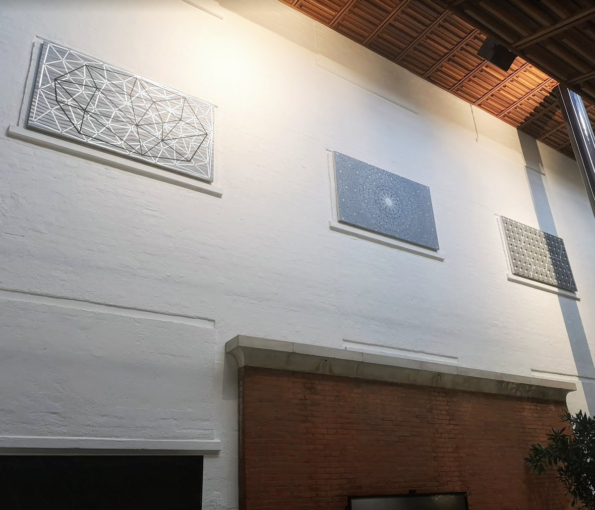ClareCrouchman's tweet photo. My large paintings 170 x 100 cm installed as part of the commission for @ccdc_cambridge #crystalography #commissionedart #commission #scienceart #scienceinspiredart #crystalline #diffraction #structure #cambridgescience #clarecrouchman #contemporarypainting #abstractpainting https://t.co/k8Kdu8tqw7