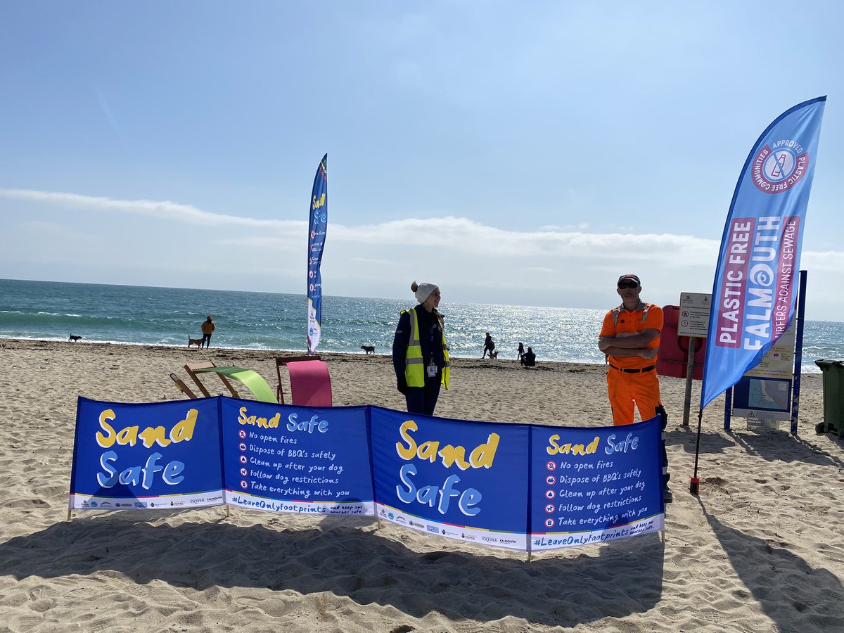 RuthieGUoE's tweet photo. Come and have a chat today @ Gyllyngvase beach to learn more about helping to keep our beach safe, welcoming and #blueflag #lovefalmouth #sandsafe #beach #community # https://t.co/loTn0bdRiS