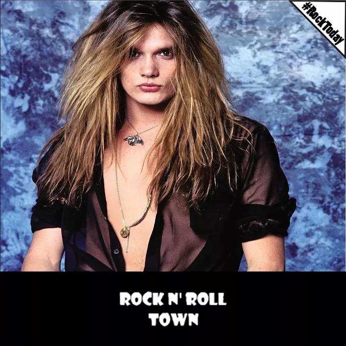 RockNRollTown's tweet photo. #RockToday
📅 03/04/1968 📅
Γεννιέται ο @sebastianbach, τραγουδιστής των @OfficialSkidRow.
#RnRT #Towners #SebastianBach #SkidRow #Singer #Birthday #HappyBirthday #HappyBirthdaySebastianBach #SebastianBachFans #SkidRowFans #Heavy #Metal #HeavyMetal #Music #History https://t.co/KWu40b2Sbm