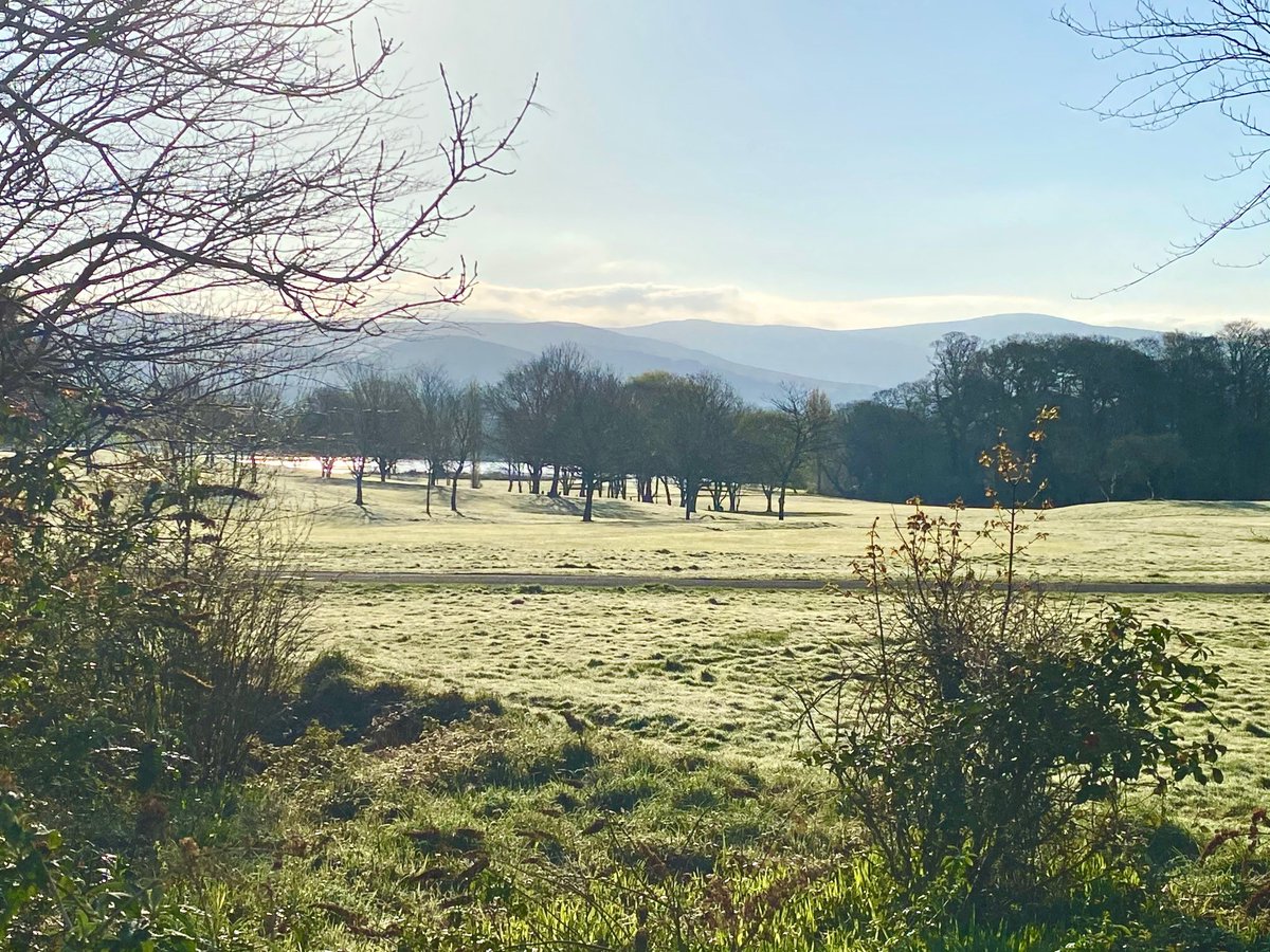 Glorious morning at #kenmaregolfclub, #summeriscoming 😎🏌️
#golfkenmare #playinggolf #golf #golflife