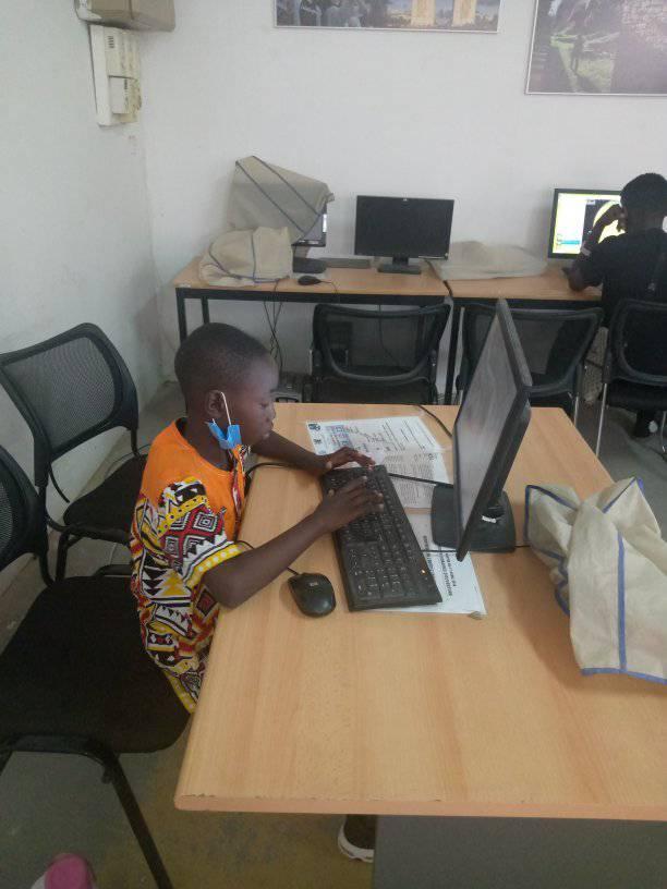 Les ateliers d'informatique de <a href="/davwato/">David Wato</a> le samedi de 9h à 12h 
On s'amuse et on apprend 🎮