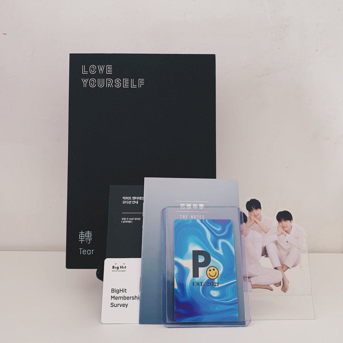 PurplePleasePH's tweet photo. 💜 PPPH 4.4 Sale!💜

LY: Tear ver. R unsealed

condition: 9/10

inclu: complete inclu except pc (with standee)

price: ₽350 + lsf

DOP: April 15

+ freebies from us! 🤩

Mine or DM 🤗

#PPSale #PPOH https://t.co/HWY61tyiwh