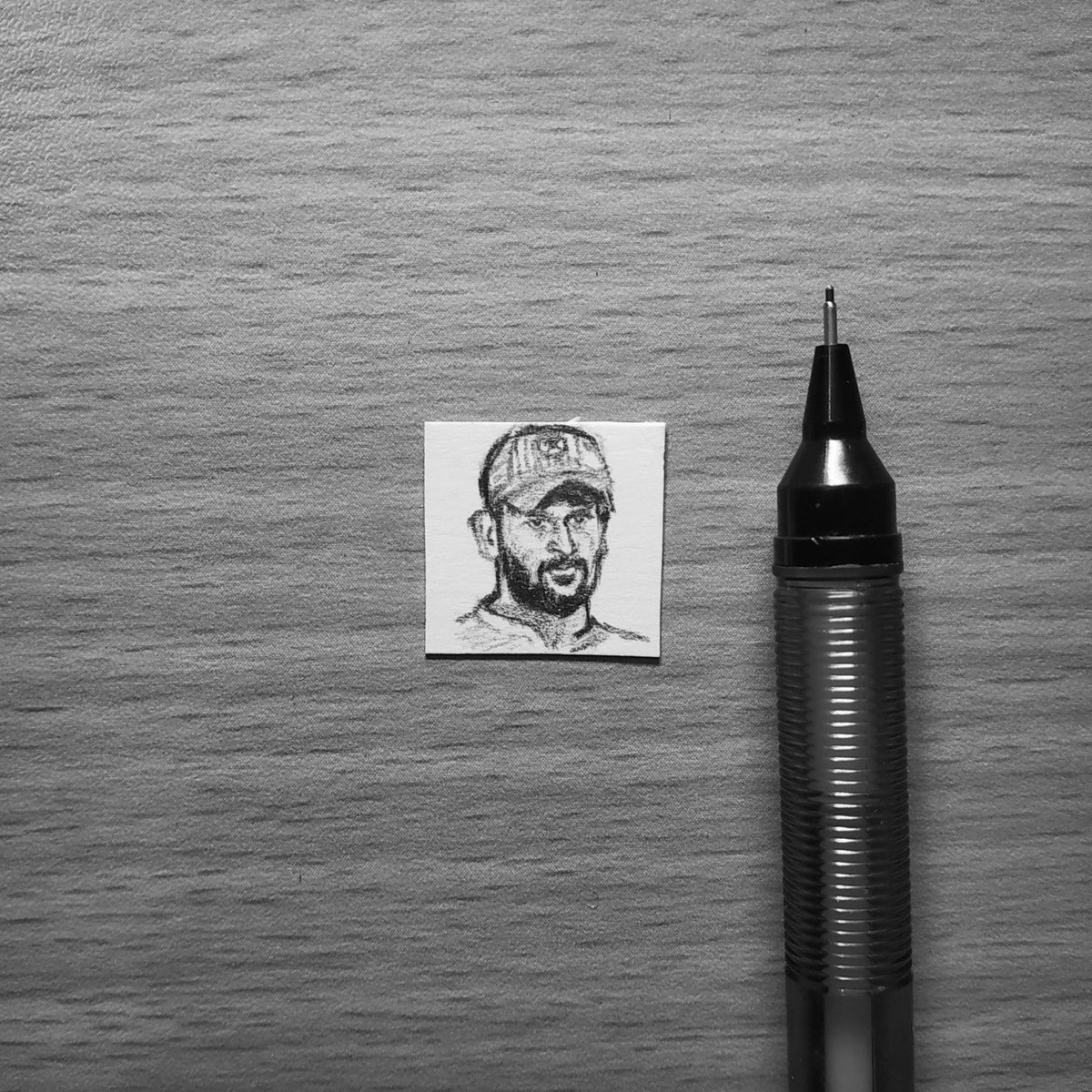 artisticnikhil's tweet photo. I forgot to post it here yesterday :')

Tribute to the team India and the best finisher of all time @msdhoni
They made The whole nation proud 🇮🇳
History was written on
Date :- 2nd April 2011
Size of the sketch  1.8 x 1.8 cm
#MSDhoni  #worldcup2011 #onedaycricket #10YearsOf2011WC https://t.co/a9X5AdMhAR